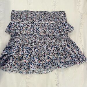 Beautiful floral mini skirt